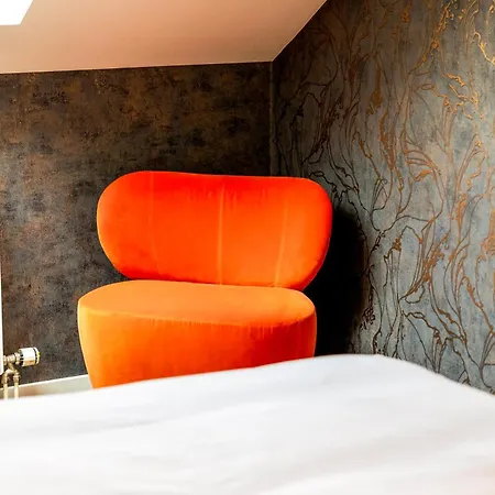 Exclusive Mit Tiefgarage In Nähe Messe-bmw-porsche-dhl-flughafen-flugzeugwerk Der Deutsche Aircraft Apartment Leipzig