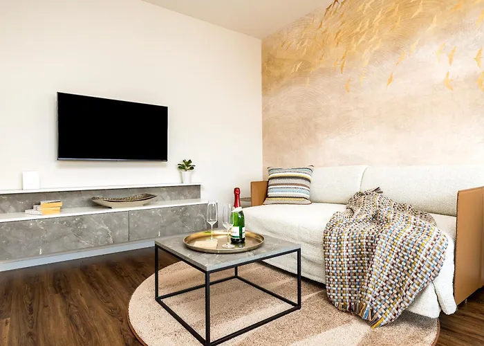 Exclusive Mit Tiefgarage In Naehe Messe-bmw-porsche-dhl-flughafen-flugzeugwerk Der Deutsche Aircraft Διαμέρισμα Λειψία